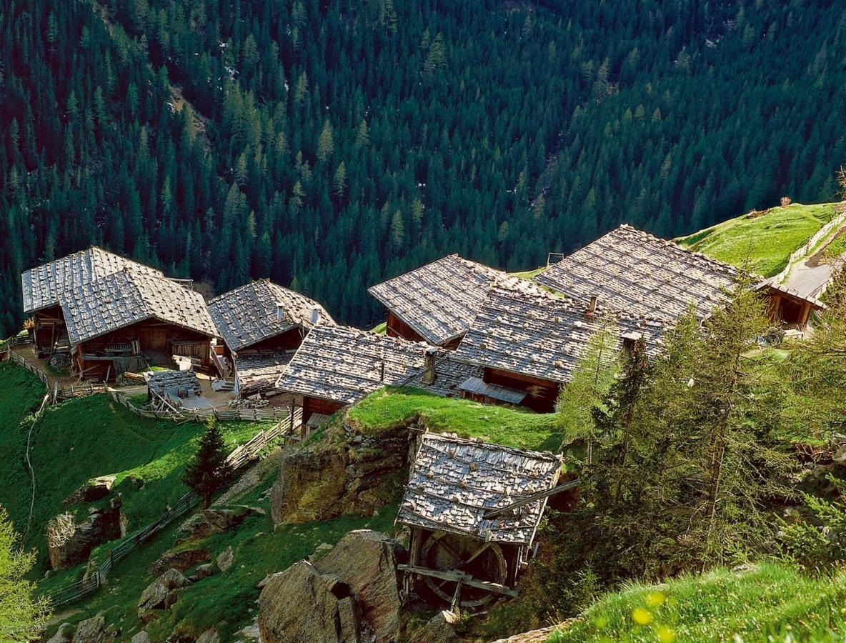 Natur Pur Hotel Unterpichl Ulten Eksteriør bilde